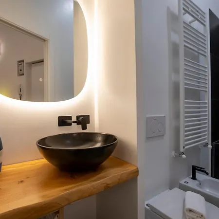 Casa Giacosa - Walk To M1 Pasteur - 10min To Duomo - Nolo Apartamento Milán